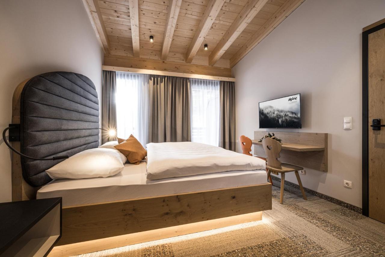 Alpine Collection Wildschonau: Paragliding Paradise Near Skiwelt Wilder Kaiser Aparthotel Niederau