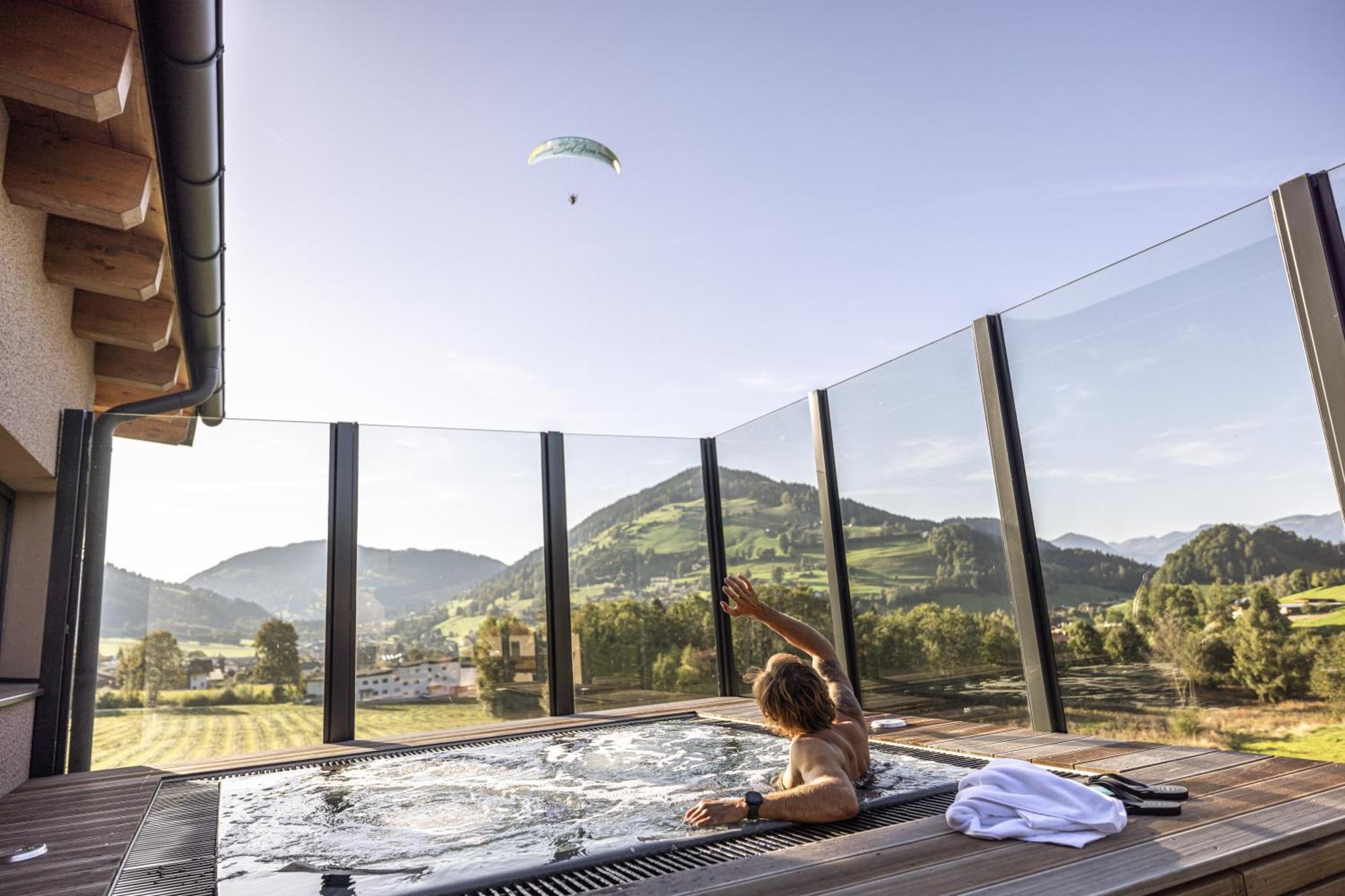 Alpine Collection Wildschonau: Paragliding Paradise Near Skiwelt Wilder Kaiser Aparthotel